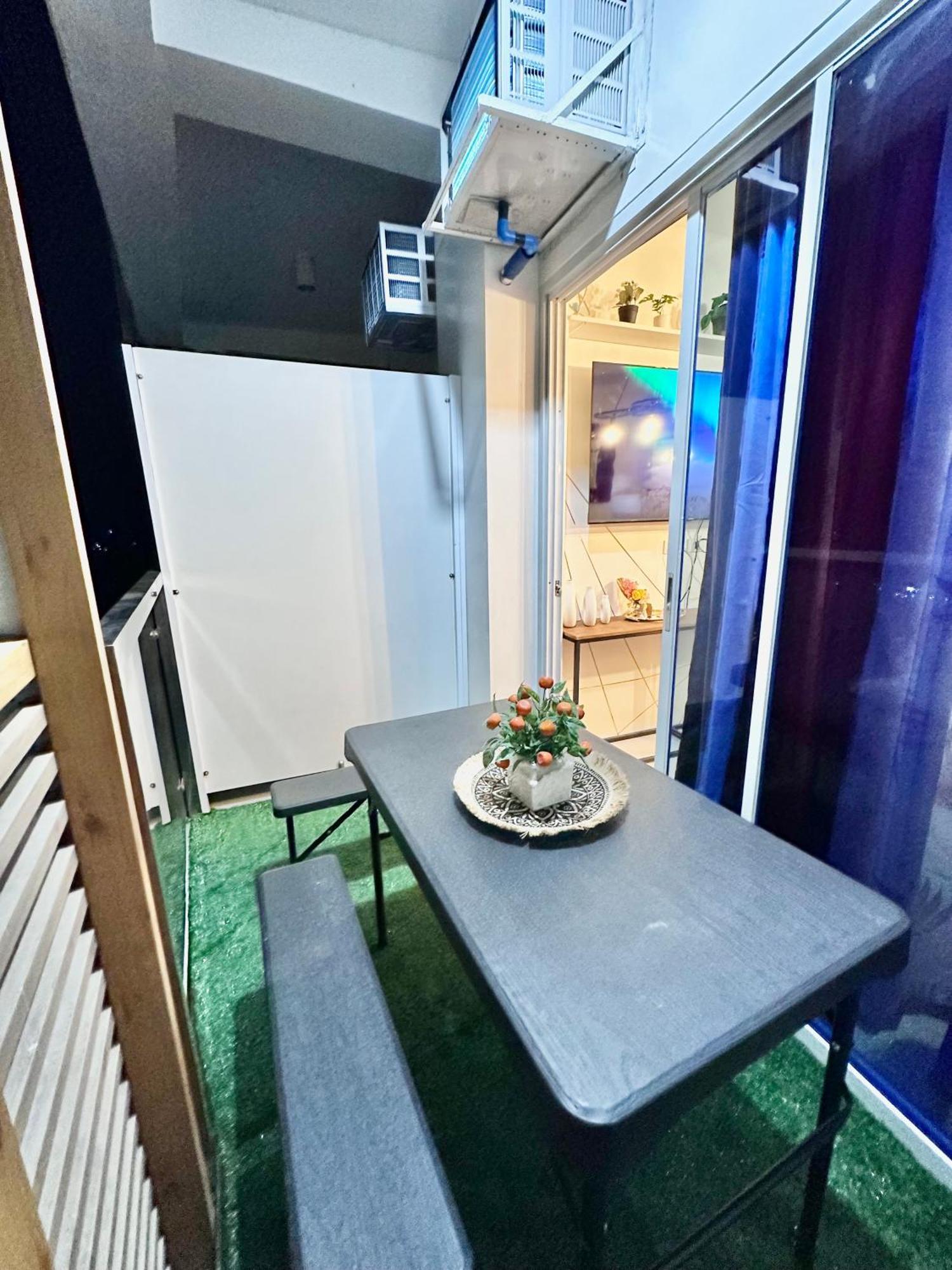 Aesthetic One Bedroom Beside Sm W Pool, Wifi And Netflix Cagayan de Oro Zewnętrze zdjęcie