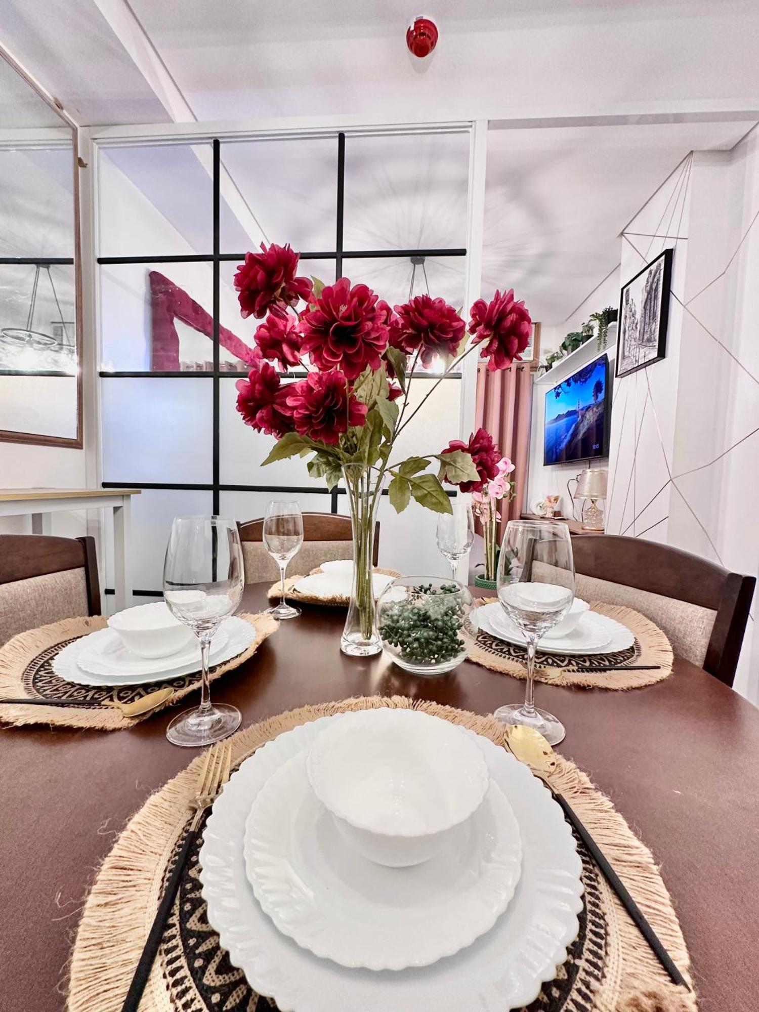 Aesthetic One Bedroom Beside Sm W Pool, Wifi And Netflix Cagayan de Oro Zewnętrze zdjęcie