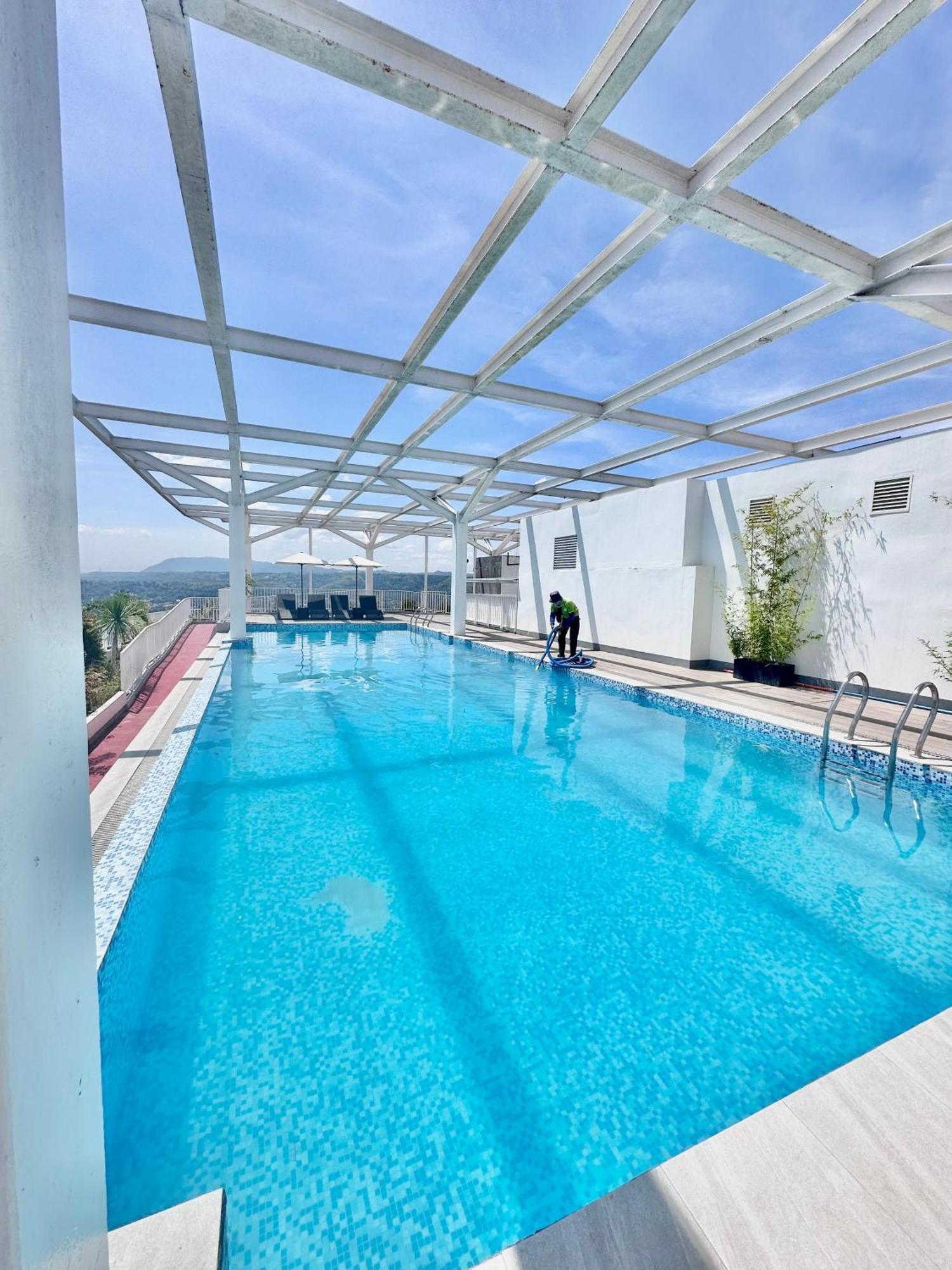 Aesthetic One Bedroom Beside Sm W Pool, Wifi And Netflix Cagayan de Oro Zewnętrze zdjęcie